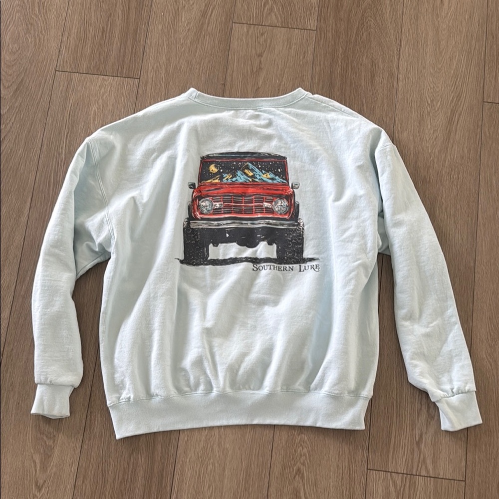 Southern Lure Crewneck sweatshirt size XL